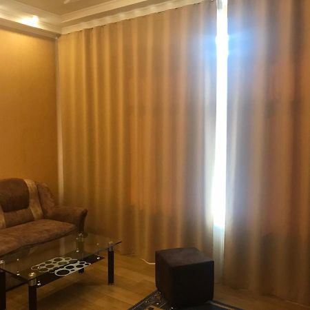 Bilyj Rojal Zaporizhia Exterior foto